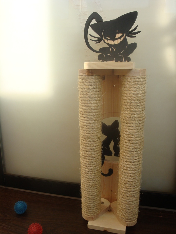 Когтеточка-трансформер для кошек  с двумя столбиками-от 3000 руб.